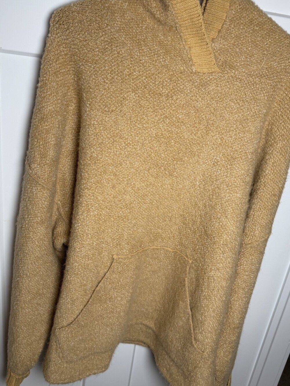 Free People Mila Hoodie Sweater Womens M Tan Oversized Boucle Knit Pullover